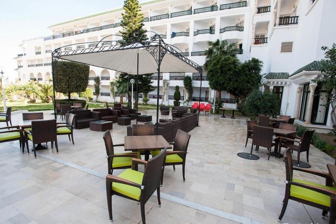 פורט אל קנטאווי Hotel Riviera מראה חיצוני תמונה